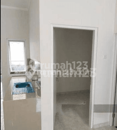 Rumah Bagus Unfurnished SHM di Sukmajaya, Depok 2