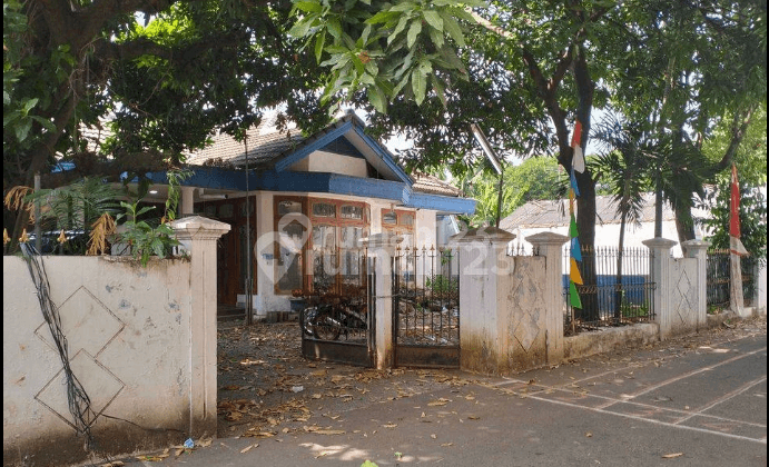 Tanah di Margonda, Depok SHM 1.045 m² 1