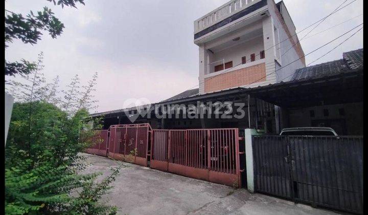 Rumah Bagus Unfurnished SHM di Sukmajaya, Depok 1