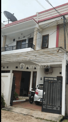 Rumah Bagus Unfurnished SHM di Cilodong, Depok 1