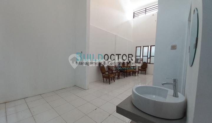 Bisa Disewa 10 Juni 2023 Rumah 2 Lantai di Simpang Lima Semarang 38