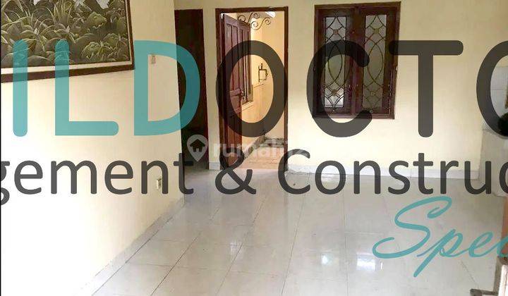 Rumah Bagus Unfurnished di Jalan Timbulrejo, Krodan, Maguwoharjo 6