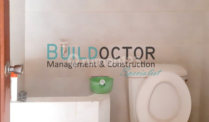 Rumah Bagus Unfurnished di Jalan Timbulrejo, Krodan, Maguwoharjo 15
