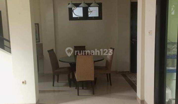 Rumah Disewakan Lokasi Strategis Bintaro Sektor 9  5