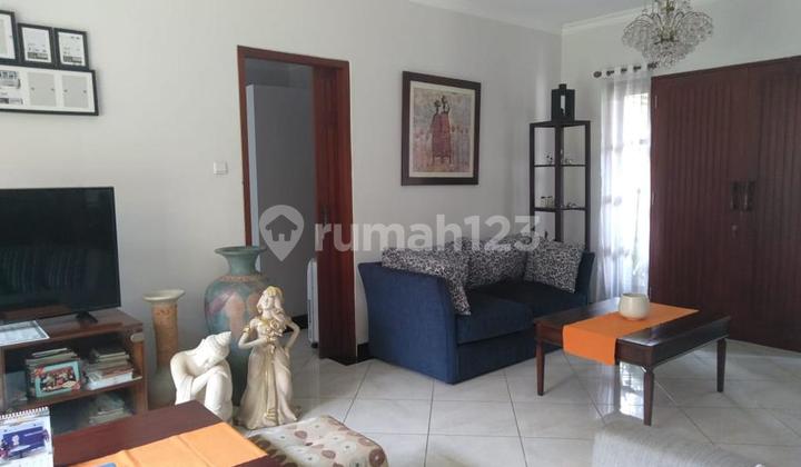Rumah Bagus Semi Furnished Siap Huni Lokasi Bintaro Sektor 9  2
