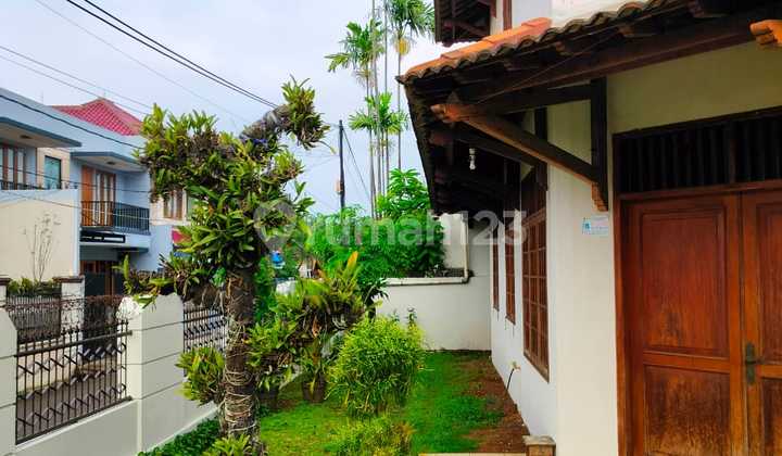 Rumah 2 Lantai Bagus SHM di Jl Bendi , Jakarta Selatan Rumah 2 Lantai Bagus SHM di Jl Bendi , Jakarta Selatan