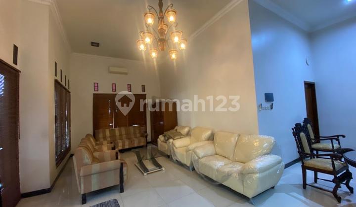 Rumah Bagus Semi Furnished SHM Bintaro Sektor 9  2