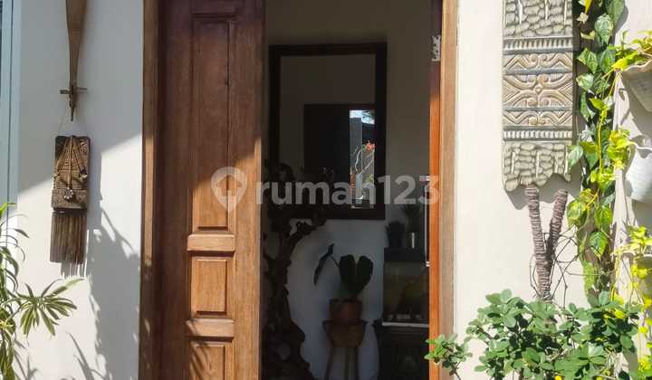 Rumah 2 Lantai Bagus Semi Furnished SHM di Pondok Pucung Vv Rumah 2 Lantai Bagus Semi Furnished SHM di Pondok Pucung Vv