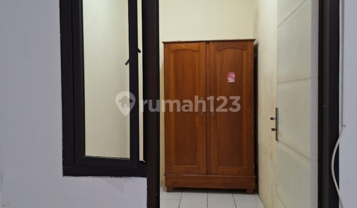 Rumah Unfurnished SHM Pondok Aren, Tangerang Selatan 2