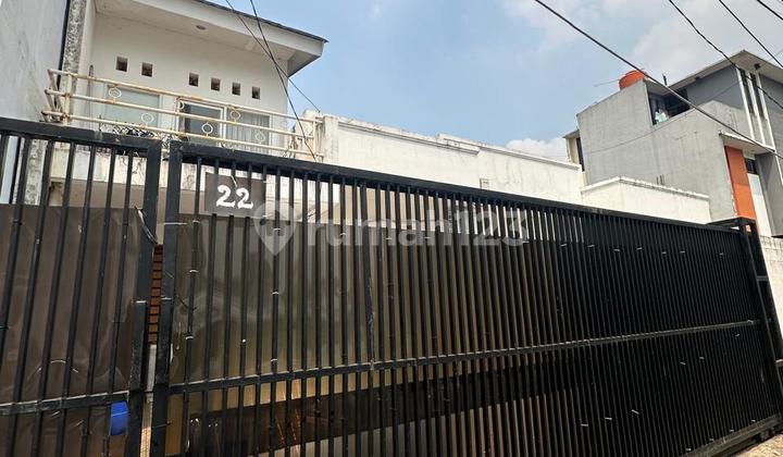 Rumah Bagus SHM Tanah Kusir, Jakarta Selatan 1