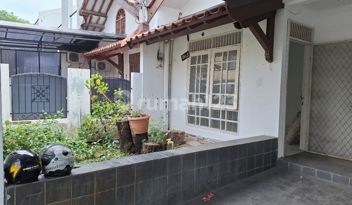 Rumah Unfurnished SHM Pondok Aren, Tangerang Selatan