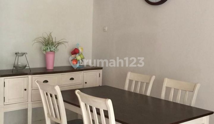 Rumah Bagus Semi Furnished SHM Sektor 9-Bintaro, Tangerang Selatan 2