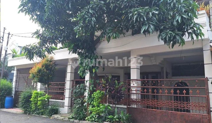 Minimalist House Ready to Occupy, Strategic Location in Margahayu Tengah 2