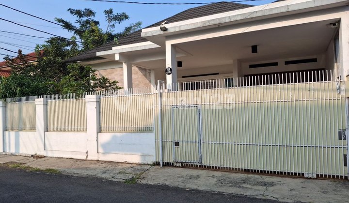 Rumah Hook Siap Huni Di Komplek Turangga Rumah Hook Siap Huni Di Komplek Turangga