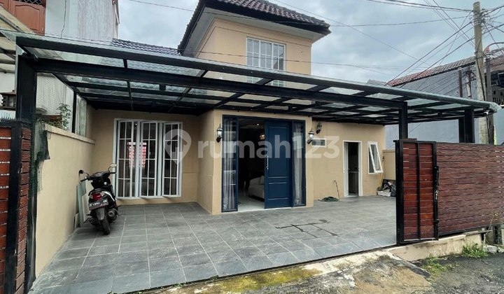 Jual Cepat Rumah Lux Semi Furnished Siap Huni