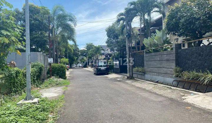 Rumah tua hitung tanah saja di komplek turangga alat musik 2