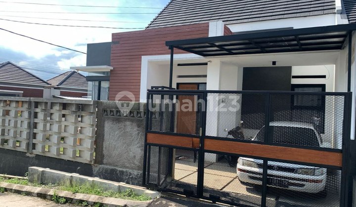 Rumah Hunian Minimalis Lokasi Strategis Deket Terminal Cicaheum