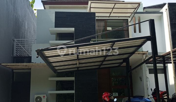 Ready-to-Occupy Minimalist House in a Cool and Comfortable Location at Dago Pakar 2