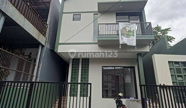 Rumah Baru Lux Siap Huni Dalam Komplek Cigadung 1