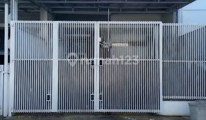 Rumah Siap Huni 2 Lantai Strategis Di Cisaranten Arcamanik