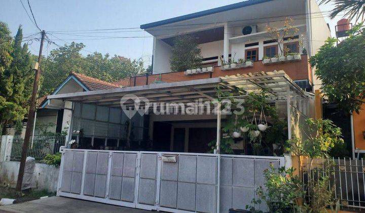 Rumah Terawat Semi Furnished Strategis Dalam Komplek Antapani 1