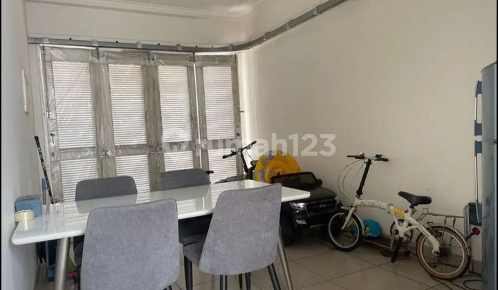 Jual Cepat Rumah Minimalis Siap Huni di Komplek Elit Summarecon 2