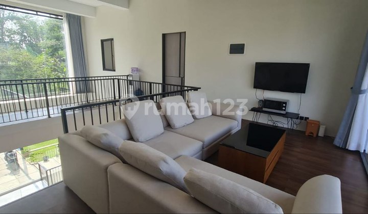Rumah Villa Siap Huni Lokasi Strategis di Dago Resort Pakar Bandung 2
