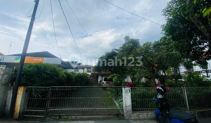 Rumah Heritage Lokasi Komersial di Mainroad Marthadinata Riau