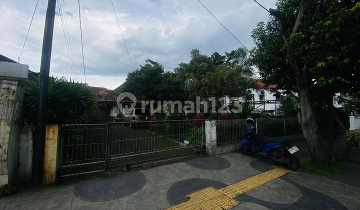 Heritage Commercial Location House on Mainroad Marthadinata, Riau 2