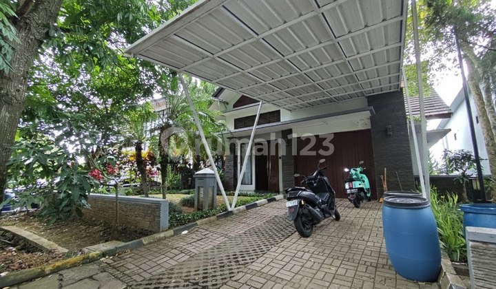 Rumah Minimalis Siap Huni Kawasan Sejuk Nyaman di Dago Pakar Rumah Minimalis Siap Huni Kawasan Sejuk Nyaman di Dago Pakar