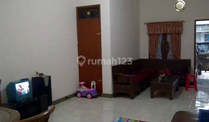 Rumah Minimalis Siap Huni Best Lokasi di Komplek Elit Antapani 2