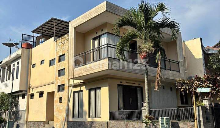 Rumah Lux Hook Siap Huni Semi Furnished Lokasi Elit di Setra Duta