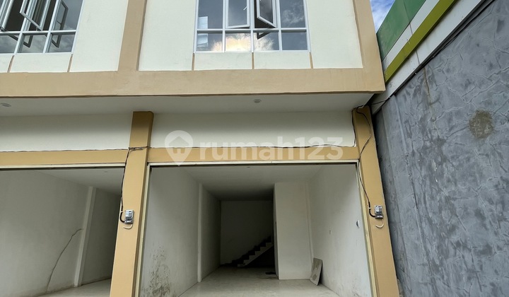 Ruko Baru Area Padat Penduduk Promo Penghabisan 8
