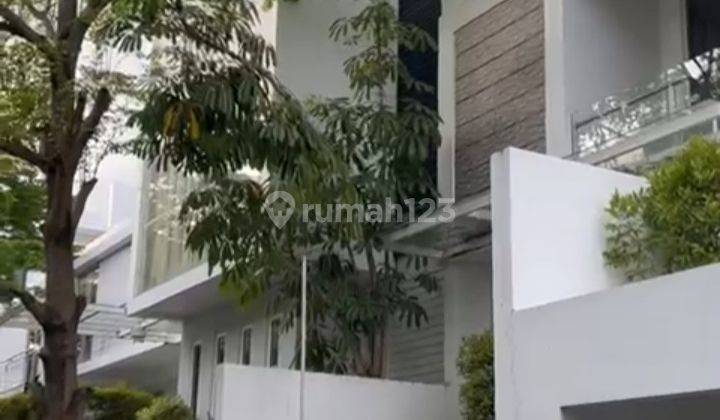 RUMAH 4 lantai SIAP HUNI DI PERUMAHAN ELIT TERRACE 8 KARTIKA PLAZA KUTA 1