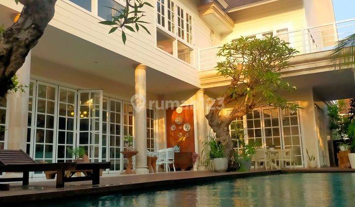 For sale 2 Storey Luxury & Spacious villa at tegal cupek badung bali 1