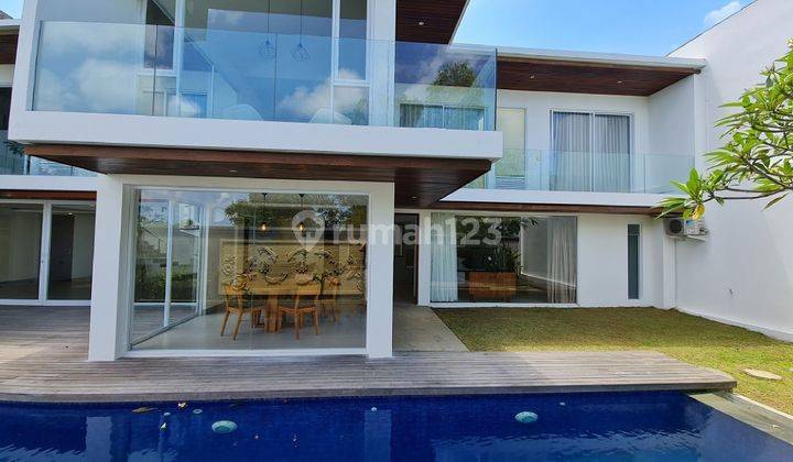 Villa 6bedroom One Gate System With Ocean, Hill, And Sunset View In Ungasan, Badung, Bali 1