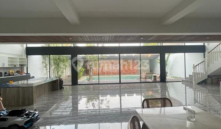 Luxury Villa For Lease - 10-Year Leasehold In Dewi Sri, Kuta, Bali (Ready Unit) 1