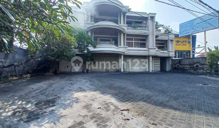 For Rent. Building + Warehouse + House on Cokroaminoto Main Road, Denpasar, Bali