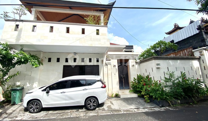 For Sale Quick Move-In Ready House in Kedonganan, Jimbaran, Bali.