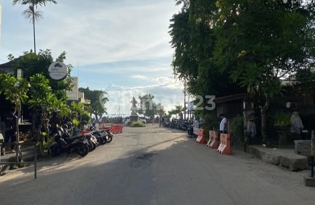 Dijual Tanah Shm Strategis Satu-satunya Berjarak Hanya 50meter Dari Pantai Sanur.