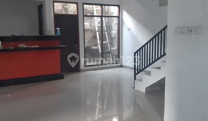 For Sale: Newly Renovated 2-Story House Ready to Occupy in Puri Gading, Jimbaran, Bali 2