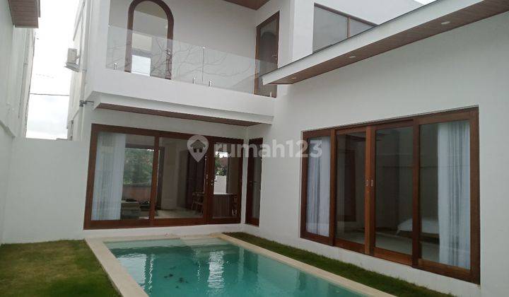 Brand New Mediteranian Villa For Leasehold33,5 Years In Balangan, Badung, Bali 1