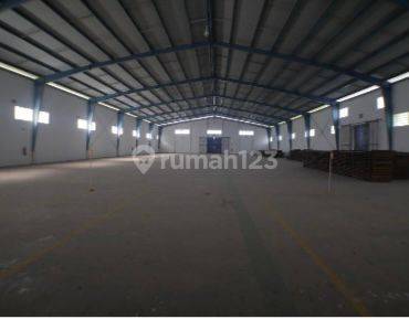 dijual gudang jln panukiran kecamatan paiton kota probolinggo jawa timur 2