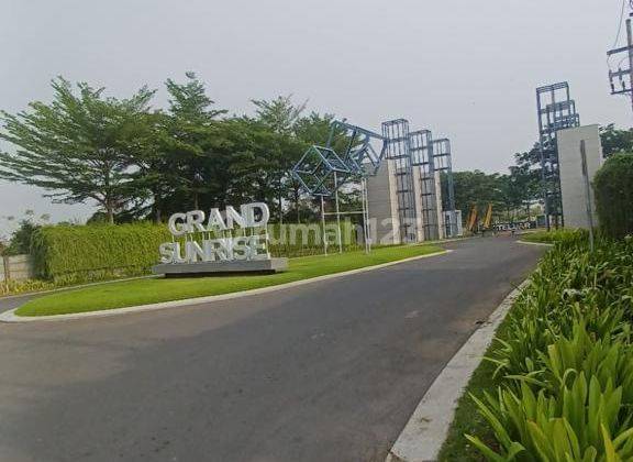 Dijual Rumah Grand Sunrise Cluster Explanade Gresik 2