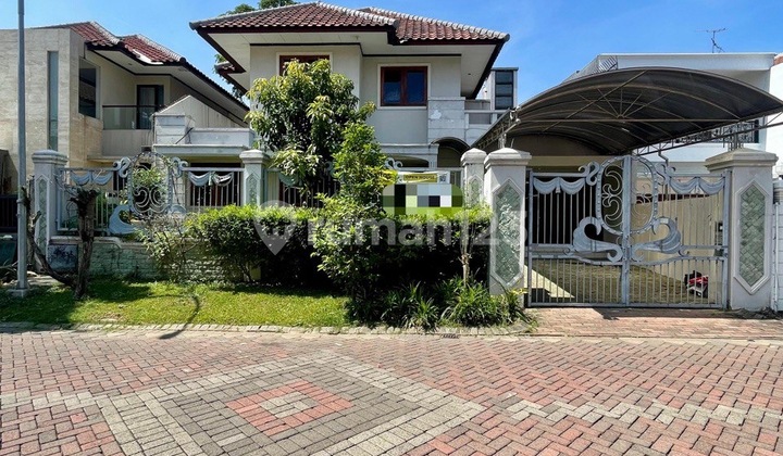 Graha Family West Surabaya House for Sale