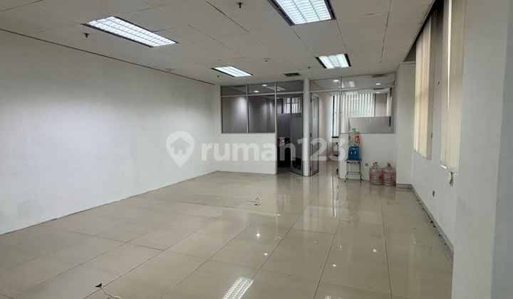 Disewakan Office Space Kantor Jalan Basuki Rahmat Surabaya Pusat Disewakan Office Space Kantor Jalan Basuki Rahmat Surabaya Pusat