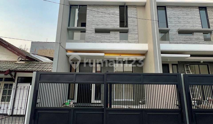 For Sale New House Klampis Semolo Surabaya Near Wisma Mukti Manyar