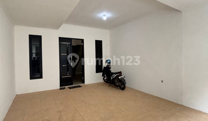 For Sale Minimalist House Bronggalan East Surabaya 2