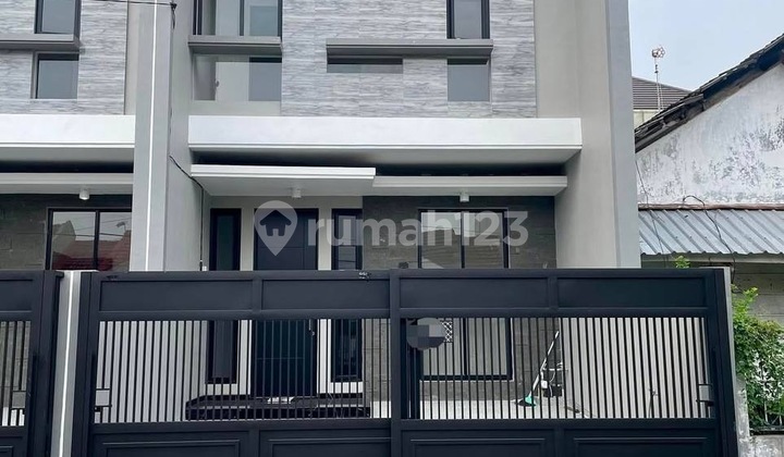 Dijual Rumah Klampis Semolo Surabaya Timur 2