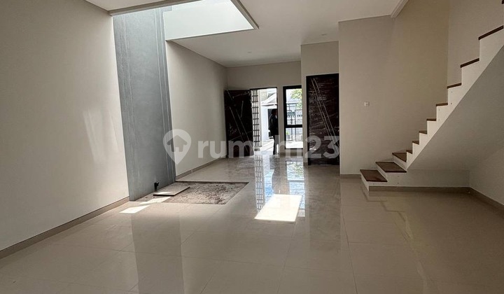 Dijual Rumah Baru Gresss Darmo Permai Surabaya Barat 2